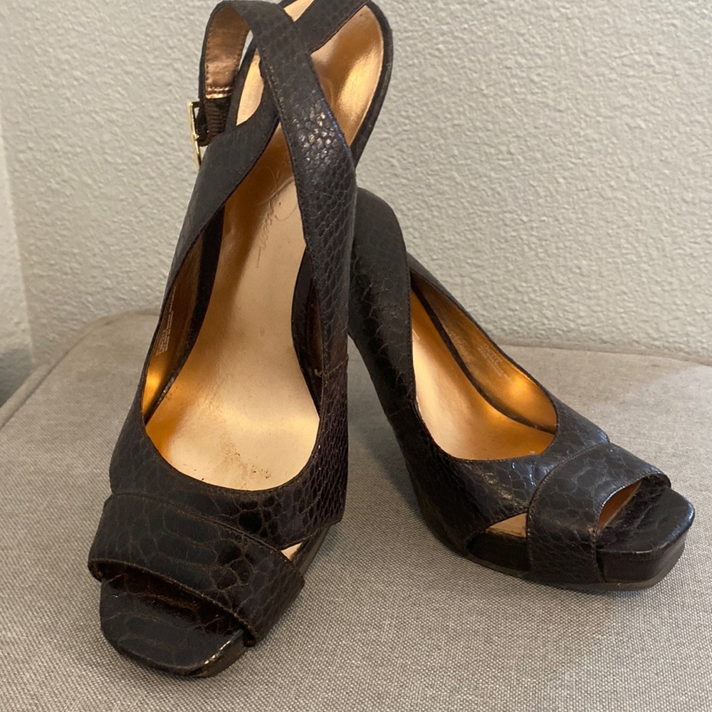 Jessica Simpson heel in great condition